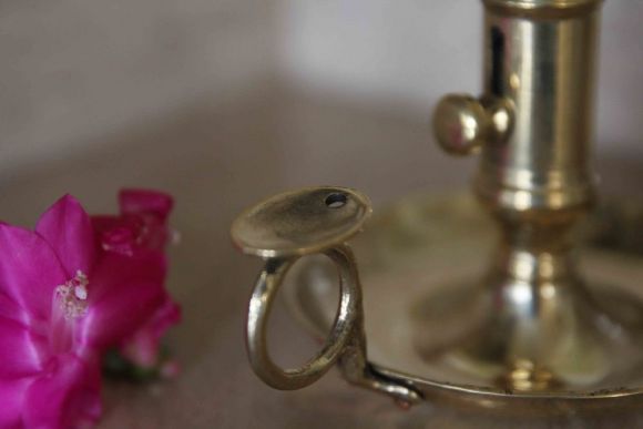 Антикварный подсвечник из латуни. Европа. Начало 20 века