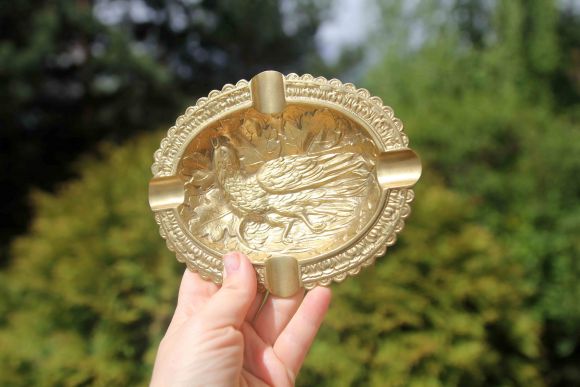 Овальная тяжелая пепельница. Сюжет охота. ТЕТЕРЕВ