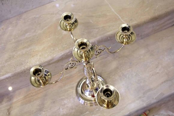 Роскошный латунный канделябр на 5 свечей