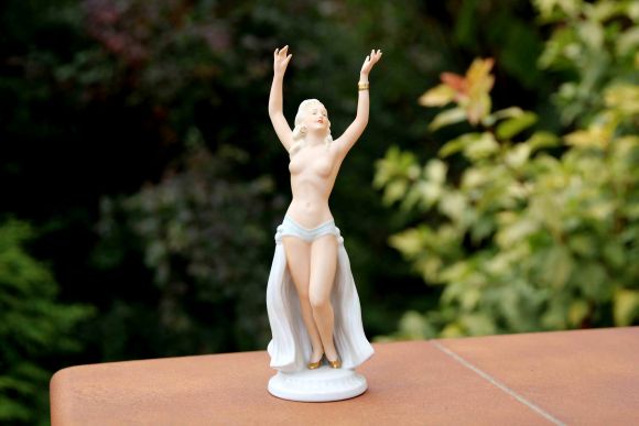 Обнаженная танцовщица - Скульптура Арт-ДЕКО
