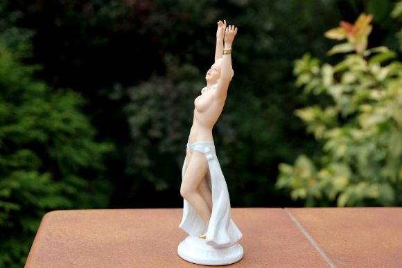 Обнаженная танцовщица - Скульптура Арт-ДЕКО