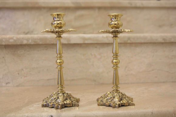 Парные подсвечники из латуни
