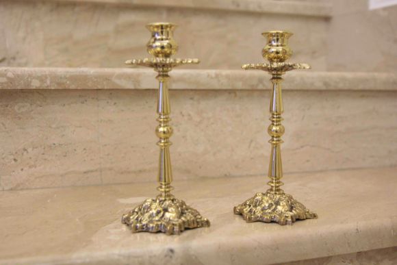 Парные подсвечники из латуни