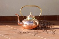 Медно-Латунный чайник в восхитительном состоянии Медно-Латунный чайник в восхитительном состоянии