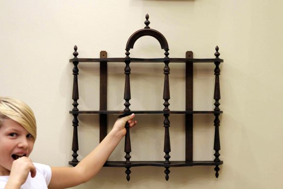 Старинная навесная легкая полка из дуба