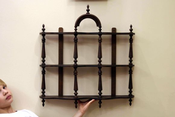 Старинная навесная легкая полка из дуба