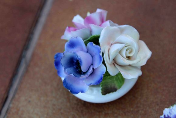 Цветочная композиция, очарование английских фарфоровых роз.