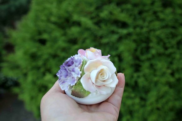 Цветочная композиция, очарование английских фарфоровых роз.