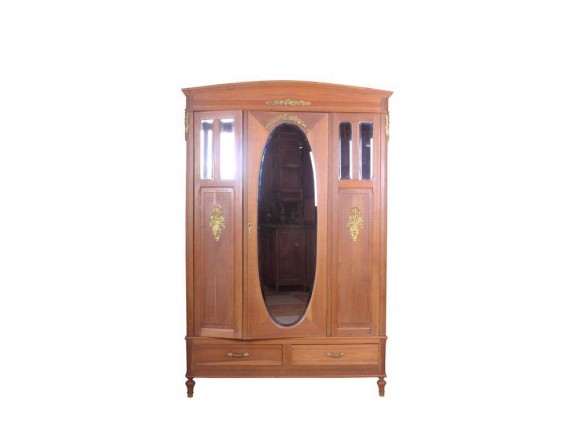 Платяной шкаф с овальным зеркалом. Дуб. стиль Людовика IV
