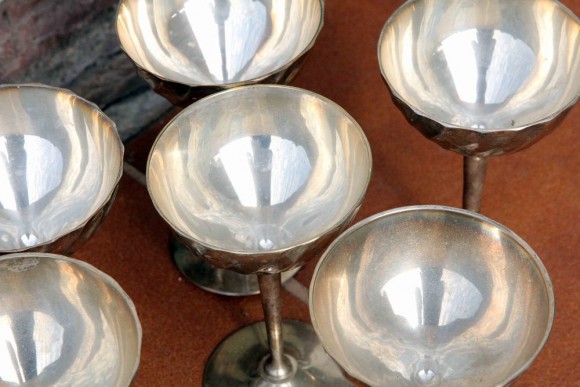 Изящные бокалы для благородных напитков. Металл. Серебрение