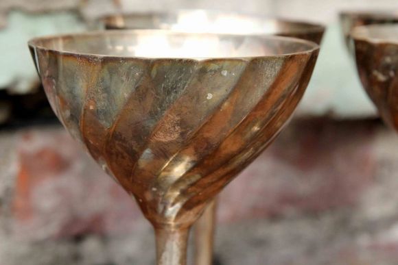 Изящные бокалы для благородных напитков. Металл. Серебрение