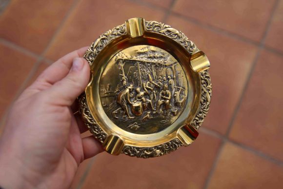 Круглая пепельница на 5 сигар. Голландия