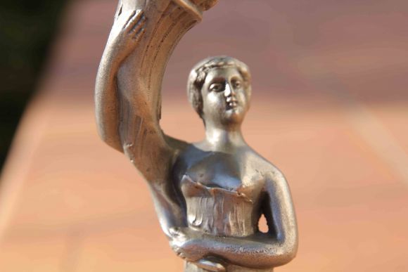 Невероятной красоты керосиновая лампа. Европа. Начало 20 в