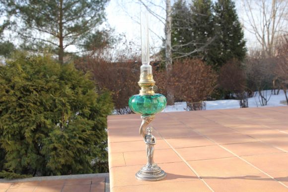 Невероятной красоты керосиновая лампа. Европа. Начало 20 в