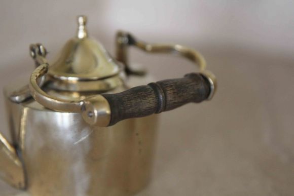 Латунный чайничек в миниатюре