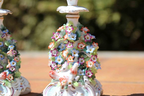 Пара подсвечников с богатым орнаментом