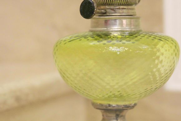 Старинная, редкой красоты керосиновая лампа.  "IDEAL 15. PRIMA I. BERLIN" 