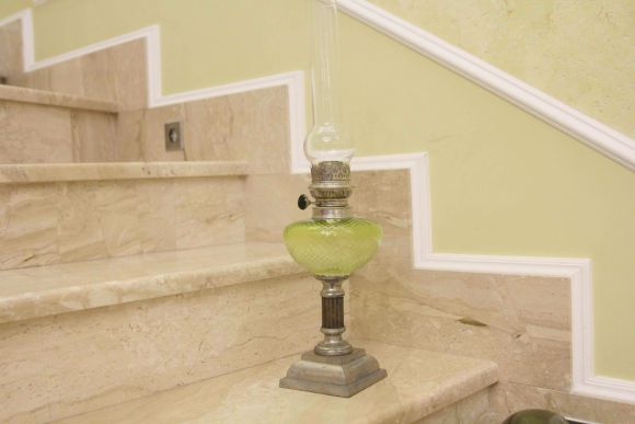 Старинная, редкой красоты керосиновая лампа.  "IDEAL 15. PRIMA I. BERLIN" 