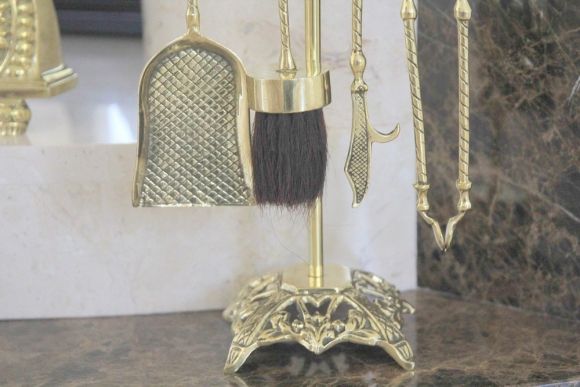 Старинный компактный печной набор из латуни