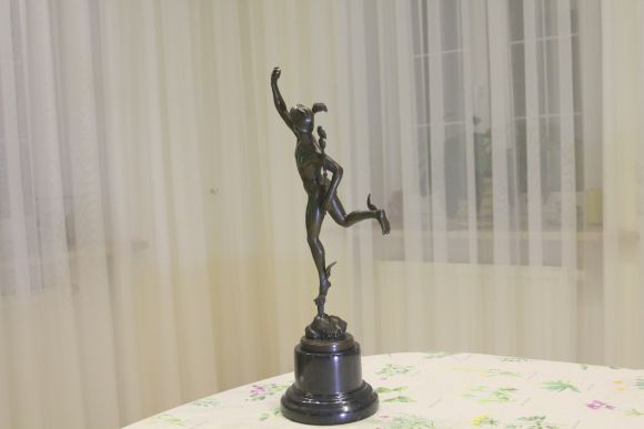 Винтажная медная статуэтка Меркурий