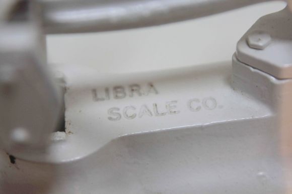 Чугунные английские Весы В прекрасном состоянии. Начало 20 век. Европа