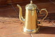 Чайник - кофейник из латуни. Идеальная форма. Европа