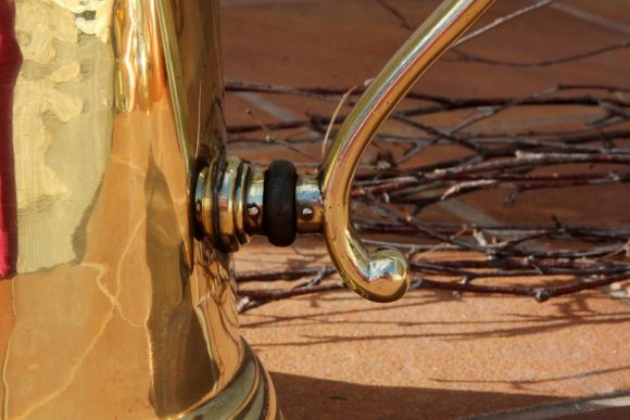 Чайник - кофейник из латуни. Идеальная форма. Европа