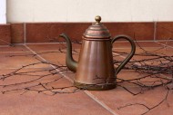 Бельгийский медный кофейник в патине Бельгийский медный кофейник в патине