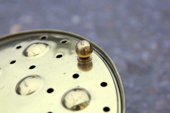 Латунная отполированая сковорода для жарки каштанов