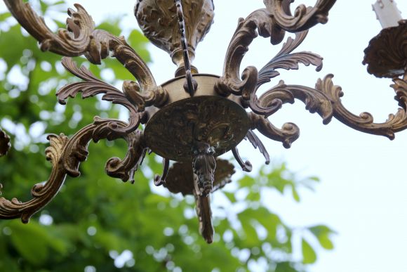 Бронзовая старинная люстра