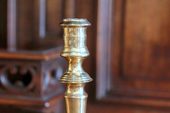 Крупные подсвечники из массива латуни