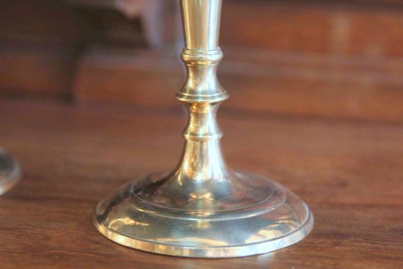 Крупные подсвечники из массива латуни