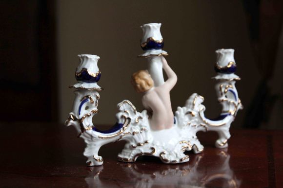 Сказочный фарфоровый подсвечник Путти