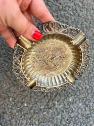 Очаровательная латунная посеребренная пепельница