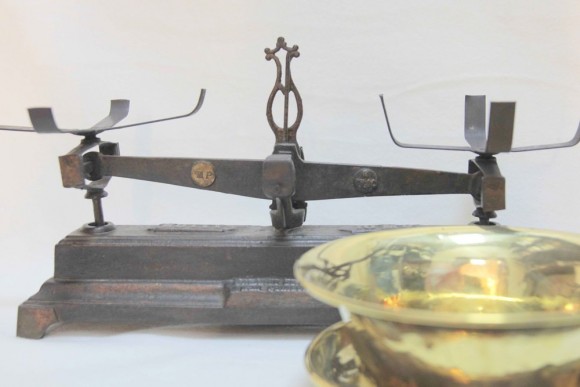 Антикварные, очень редкие старинные кухонные весы FORCE начало 20 век