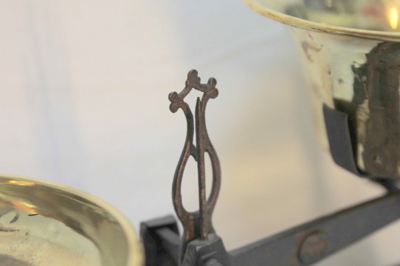 Антикварные, очень редкие старинные кухонные весы FORCE начало 20 век