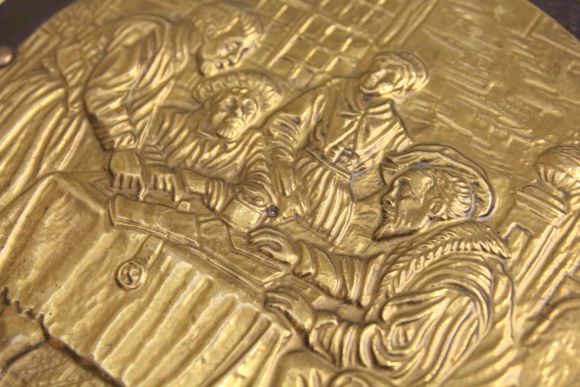 Настоящие старинные меха - для розжига огня в камине