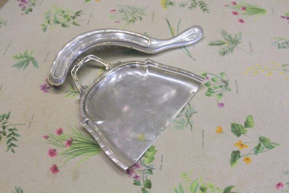 Антикварный набор для  уборки крошек со стола