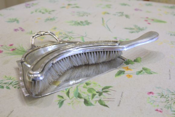 Антикварный набор для  уборки крошек со стола