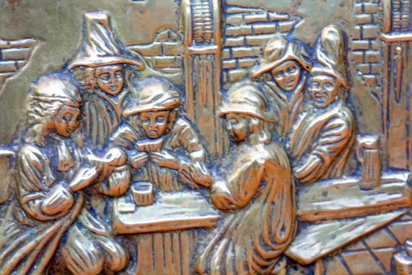 Каминный экран