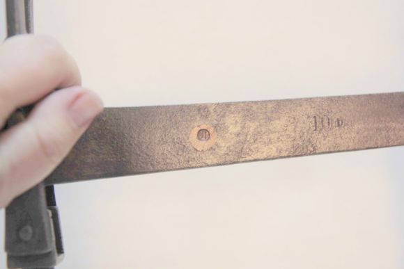 Латунные весы на цепях и чугунном основании. Конец 19 века