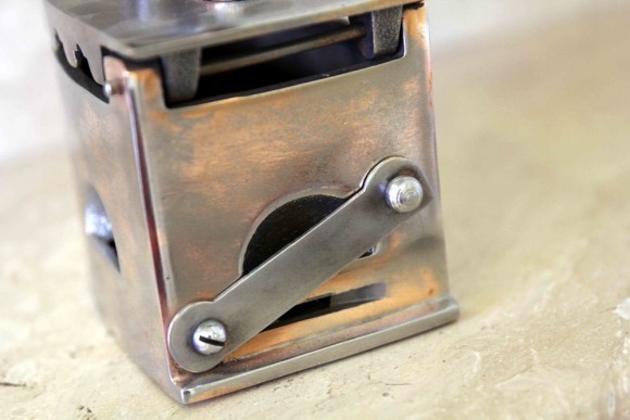 Старинный утюг с рыбками. Состояние идеальное. Европа. Начало 20 века