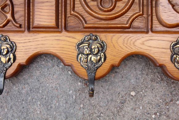 Очень интересная, антикварная вешалка. Европа. Начало 20 века