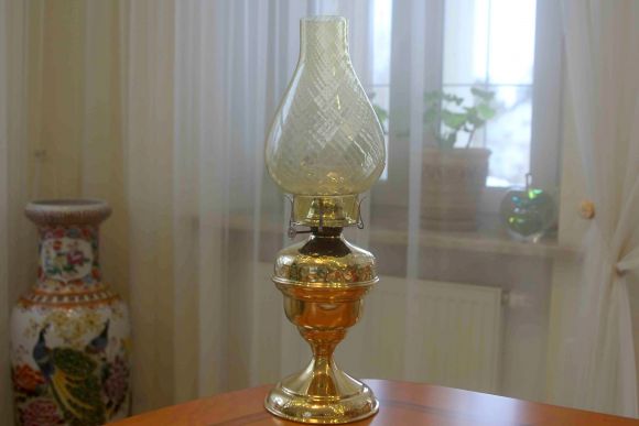 Роскошная антикварная керосиновая лампа. Европа. Начало 20 века
