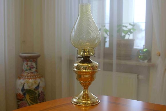 Роскошная антикварная керосиновая лампа. Европа. Начало 20 века