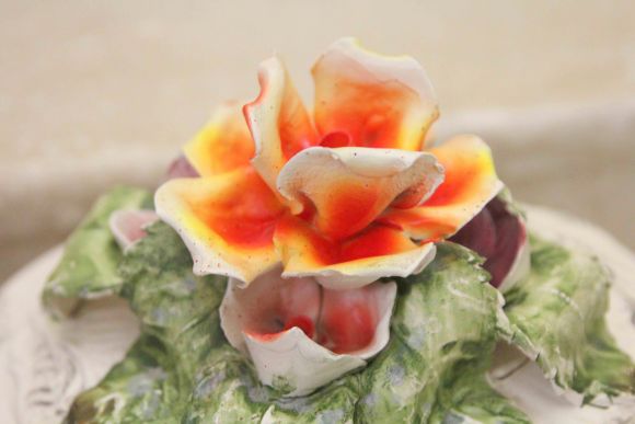 Винтажная супница из фарфора