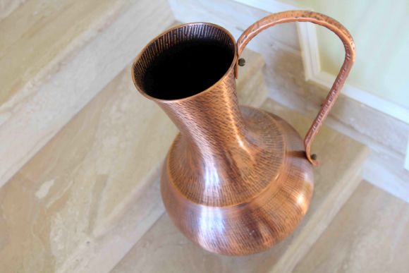 Большой антикварный кувшин из меди. Европа. Начало 20 века