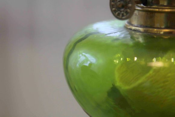 Очень эффектная керосиновая лампа. Европа. Начало 20 века