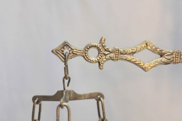 Изящное литьё. Весы правосудия. Европа. Начало 20 века