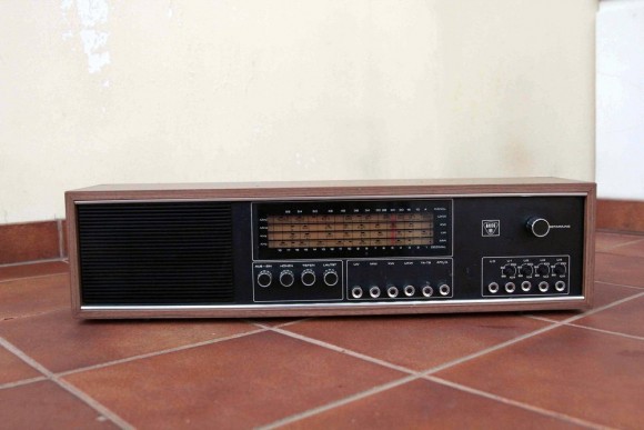 Антикварное радио после реставрации. Германия